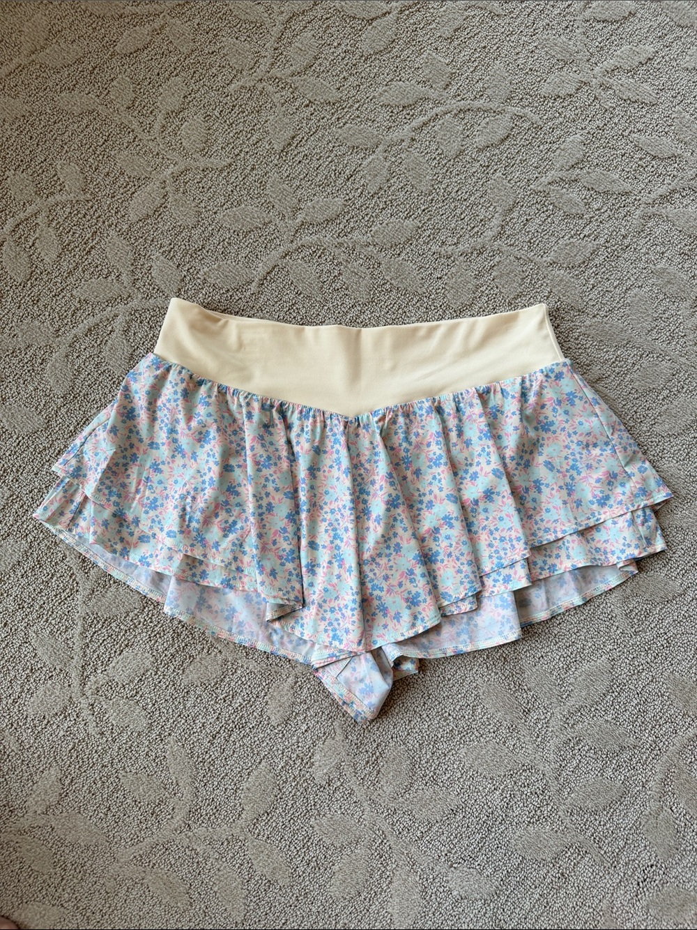all in motion Cream Waist Floral Ruffle Skort with Light Blue Print